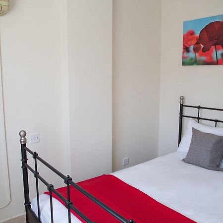 Paphos Love Nest Apartment Exterior photo